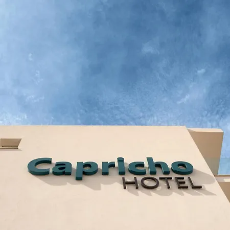 ホテル Capricho 4*