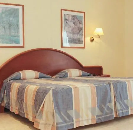 Hotell Capricho 4*