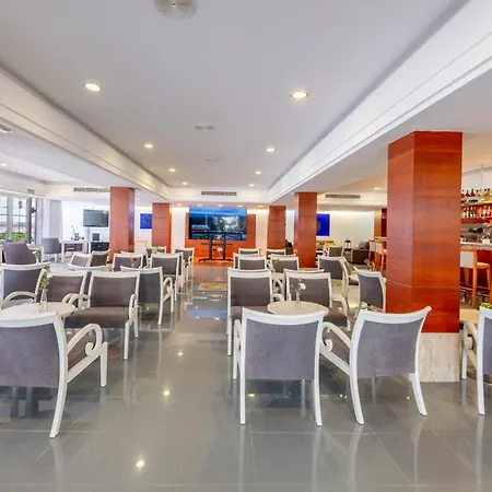 Hotell Capricho 4*