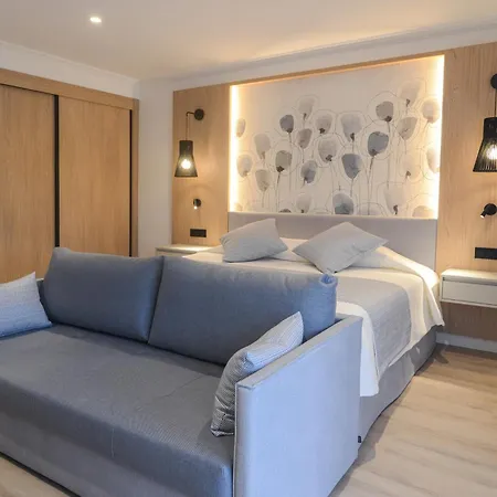 Hotell Capricho 4*