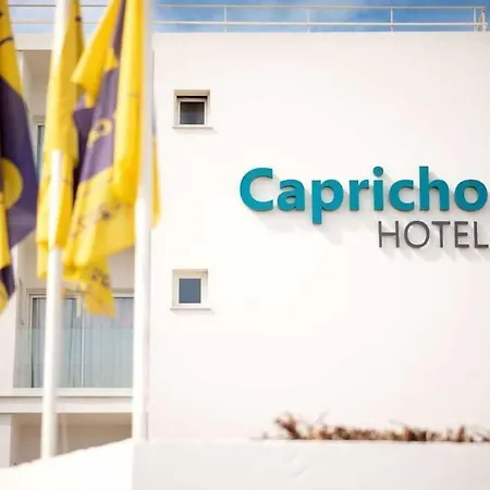 Capricho Hotel 4*