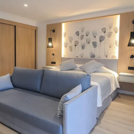 Hotel Capricho 4*