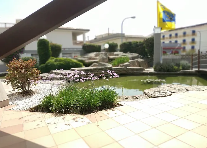 فندق Capricho كالا راتخاذا